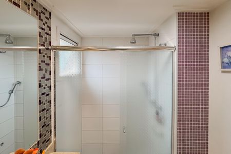 Apartamento à venda com 127m², 3 quartos e 2 vagas Apartamento à venda com 127m², 3 quartos e 2 vagasBanheiro da Suíte Master