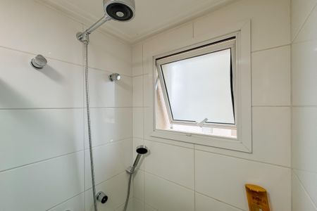 Apartamento à venda com 127m², 3 quartos e 2 vagas Apartamento à venda com 127m², 3 quartos e 2 vagasBanheiro da Suíte 2