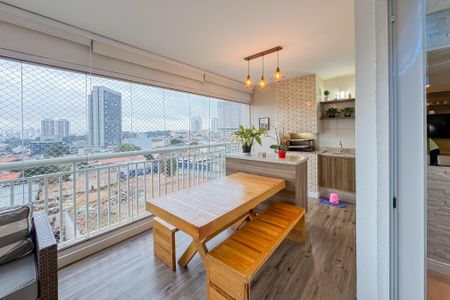 Apartamento à venda com 127m², 3 quartos e 2 vagas Apartamento à venda com 127m², 3 quartos e 2 vagasVaranda gourmet