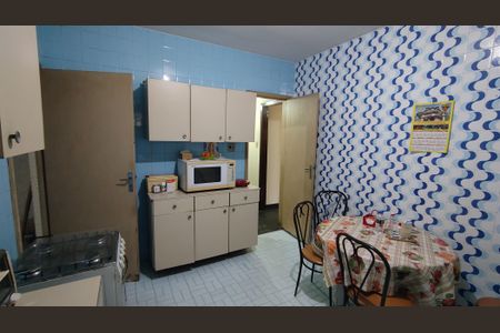 Casa de condomínio para alugar com 300m², 5 quartos e 2 vagas Casa de condomínio para alugar com 300m², 5 quartos e 2 vagasCozinha