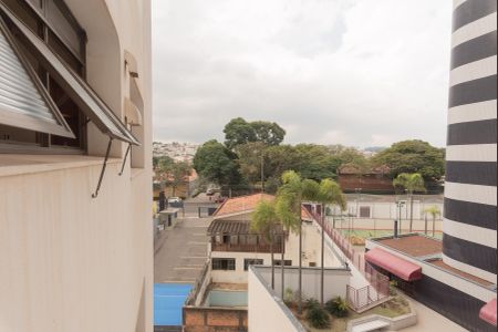 Apartamento à venda com 174m², 3 quartos e 2 vagas Apartamento à venda com 174m², 3 quartos e 2 vagasVista do Quarto 2