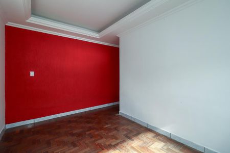 Casa para alugar com 150m², 3 quartos e 2 vagasSala