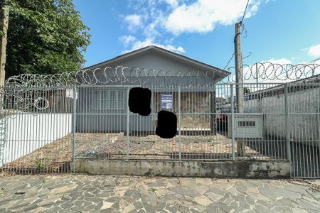Casa para alugar com 150m², 3 quartos e 2 vagasFachada + Placa