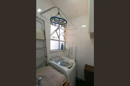 Apartamento à venda com 161m², 3 quartos e 2 vagas Apartamento à venda com 161m², 3 quartos e 2 vagasÁrea de Serviço
