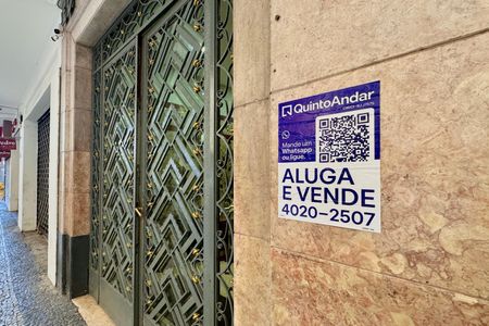 Apartamento à venda com 35m², 1 quarto e sem vaga Apartamento à venda com 35m², 1 quarto e sem vagaFachada