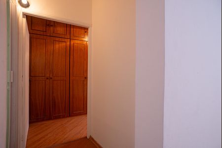 Apartamento à venda com 41m², 1 quarto e sem vaga Apartamento à venda com 41m², 1 quarto e sem vagaCorredor
