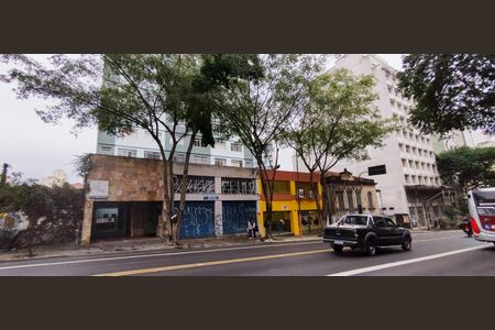 Apartamento à venda com 41m², 1 quarto e sem vaga Apartamento à venda com 41m², 1 quarto e sem vagaFachada