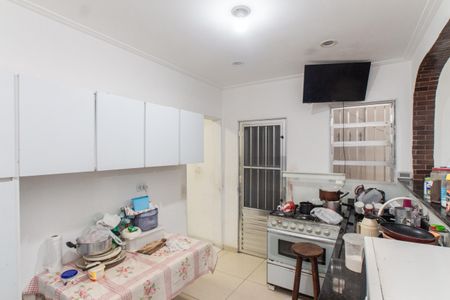 Casa à venda com 174m², 2 quartos e 2 vagasCozinha