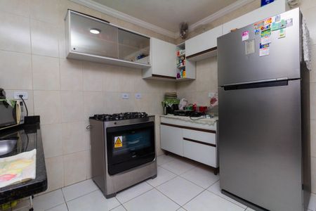 Casa à venda com 103m², 3 quartos e 2 vagas Casa à venda com 103m², 3 quartos e 2 vagasCozinha