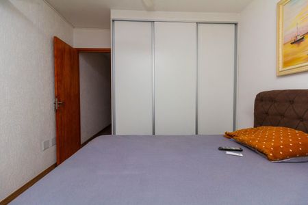 Casa à venda com 103m², 3 quartos e 2 vagas Casa à venda com 103m², 3 quartos e 2 vagasSuíte