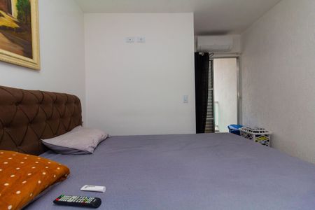 Casa à venda com 103m², 3 quartos e 2 vagas Casa à venda com 103m², 3 quartos e 2 vagasSuíte