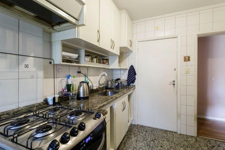 Apartamento à venda com 85m², 3 quartos e 1 vaga Apartamento à venda com 85m², 3 quartos e 1 vagaCozinha