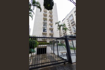 Apartamento à venda com 85m², 3 quartos e 1 vaga Apartamento à venda com 85m², 3 quartos e 1 vagaFachada