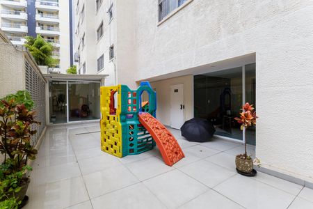 Apartamento à venda com 85m², 3 quartos e 1 vaga Apartamento à venda com 85m², 3 quartos e 1 vagaÁrea comum - Playground