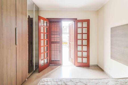 Casa à venda com 150m², 3 quartos e 2 vagas Casa à venda com 150m², 3 quartos e 2 vagasQuarto 1 - Suite