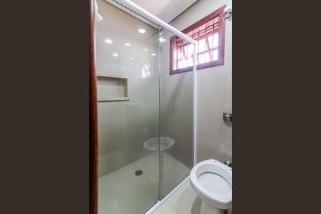 Casa à venda com 150m², 3 quartos e 2 vagas Casa à venda com 150m², 3 quartos e 2 vagasBanheiro