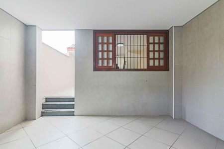 Casa à venda com 150m², 3 quartos e 2 vagas Casa à venda com 150m², 3 quartos e 2 vagasGaragem