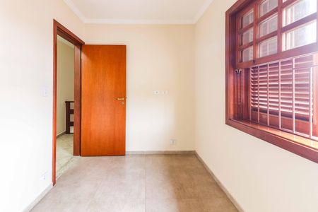 Casa à venda com 150m², 3 quartos e 2 vagas Casa à venda com 150m², 3 quartos e 2 vagasQuarto 2