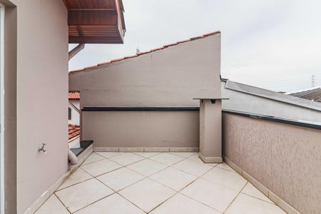 Casa à venda com 150m², 3 quartos e 2 vagas Casa à venda com 150m², 3 quartos e 2 vagasQuarto 3