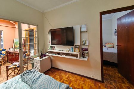 Casa à venda com 190m², 3 quartos e 4 vagas Casa à venda com 190m², 3 quartos e 4 vagasQuarto 2
