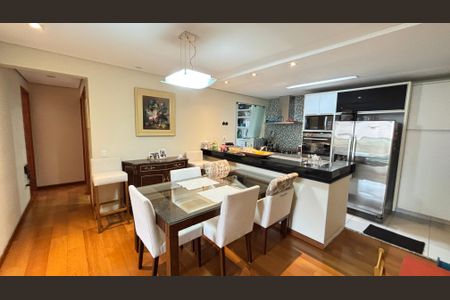 Apartamento para alugar com 100m², 2 quartos e 2 vagas Apartamento para alugar com 100m², 2 quartos e 2 vagasSala