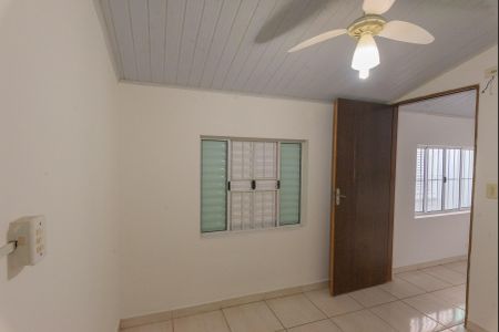 Casa à venda com 180m², 3 quartos e 3 vagas Casa à venda com 180m², 3 quartos e 3 vagasEdícula