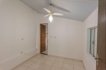 Casa à venda com 180m², 3 quartos e 3 vagas Casa à venda com 180m², 3 quartos e 3 vagasEdícula