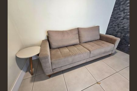 Apartamento à venda com 79m², 3 quartos e 2 vagas Apartamento à venda com 79m², 3 quartos e 2 vagasHall de entrada