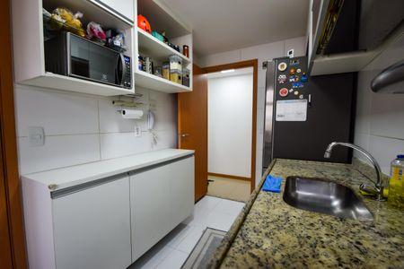 Apartamento à venda com 79m², 3 quartos e 2 vagas Apartamento à venda com 79m², 3 quartos e 2 vagasCozinha