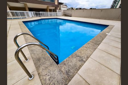 Apartamento à venda com 79m², 3 quartos e 2 vagas Apartamento à venda com 79m², 3 quartos e 2 vagasÁrea comum - Piscina