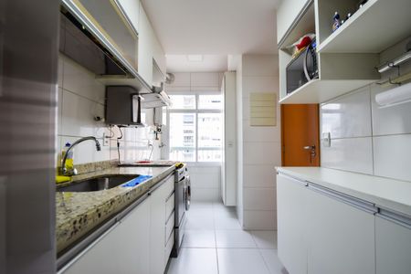Apartamento à venda com 79m², 3 quartos e 2 vagas Apartamento à venda com 79m², 3 quartos e 2 vagasCozinha