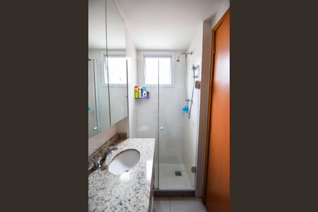 Apartamento à venda com 79m², 3 quartos e 2 vagas Apartamento à venda com 79m², 3 quartos e 2 vagasBanheiro Suíte