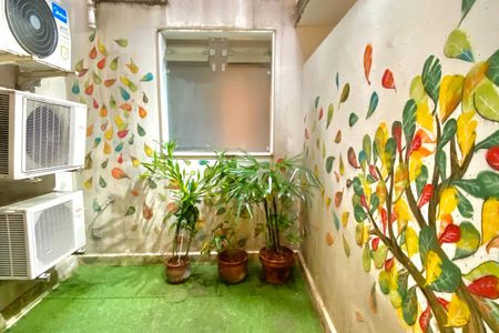 Apartamento à venda com 261m², 4 quartos e 2 vagas Apartamento à venda com 261m², 4 quartos e 2 vagasJardim de inverno