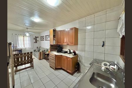 Casa à venda com 490m², 3 quartos e 3 vagasCozinha