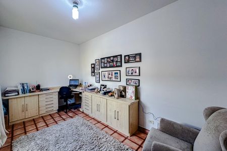 Apartamento à venda com 187m², 3 quartos e 3 vagasEscritório