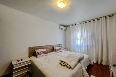 Apartamento à venda com 187m², 3 quartos e 3 vagasSuíte