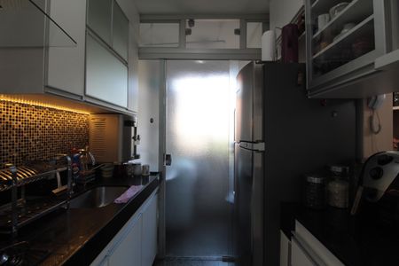 Apartamento à venda com 55m², 3 quartos e 1 vagaCozinha e Área de Serviço