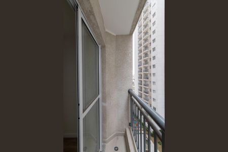 Apartamento à venda com 37m², 2 quartos e sem vaga Apartamento à venda com 37m², 2 quartos e sem vagaSacada