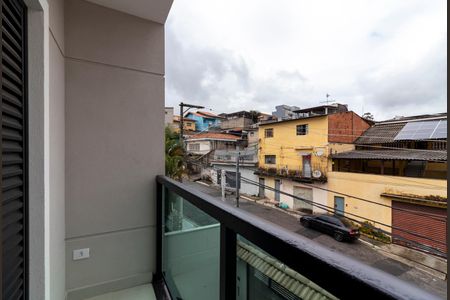 Casa à venda com 168m², 3 quartos e 4 vagas Casa à venda com 168m², 3 quartos e 4 vagasVaranda da Suíte