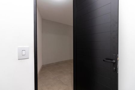 Casa à venda com 168m², 3 quartos e 4 vagas Casa à venda com 168m², 3 quartos e 4 vagasBanheiro de Serviço