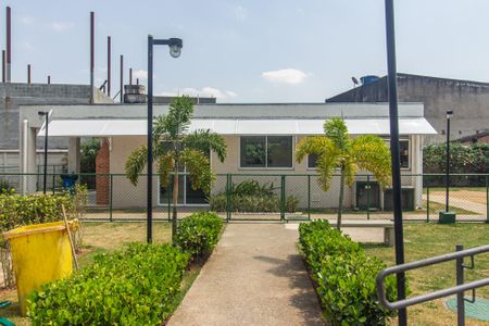 Apartamento para alugar com 45m², 2 quartos e 1 vaga Apartamento para alugar com 45m², 2 quartos e 1 vagaÁrea comum - Salão de festas