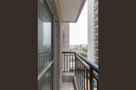 Apartamento à venda com 37m², 2 quartos e sem vaga Apartamento à venda com 37m², 2 quartos e sem vagaSacada