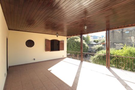 Casa à venda com 830m², 4 quartos e 4 vagasVaranda