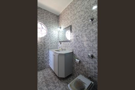 Casa à venda com 830m², 4 quartos e 4 vagasBanheiro da Suite