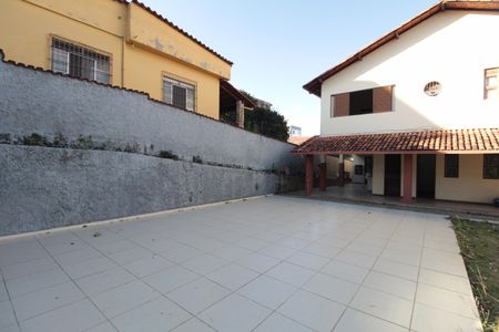 Casa à venda com 830m², 4 quartos e 4 vagasQuintal