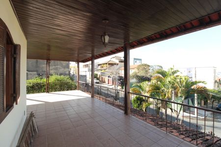 Casa à venda com 830m², 4 quartos e 4 vagasVaranda
