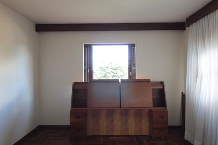 Casa à venda com 830m², 4 quartos e 4 vagasSuite