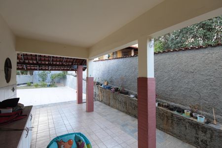 Casa à venda com 830m², 4 quartos e 4 vagasÁrea de Serviço