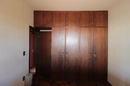 Casa à venda com 830m², 4 quartos e 4 vagasQuarto 3