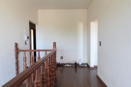 Casa à venda com 830m², 4 quartos e 4 vagasHall dos Quartos